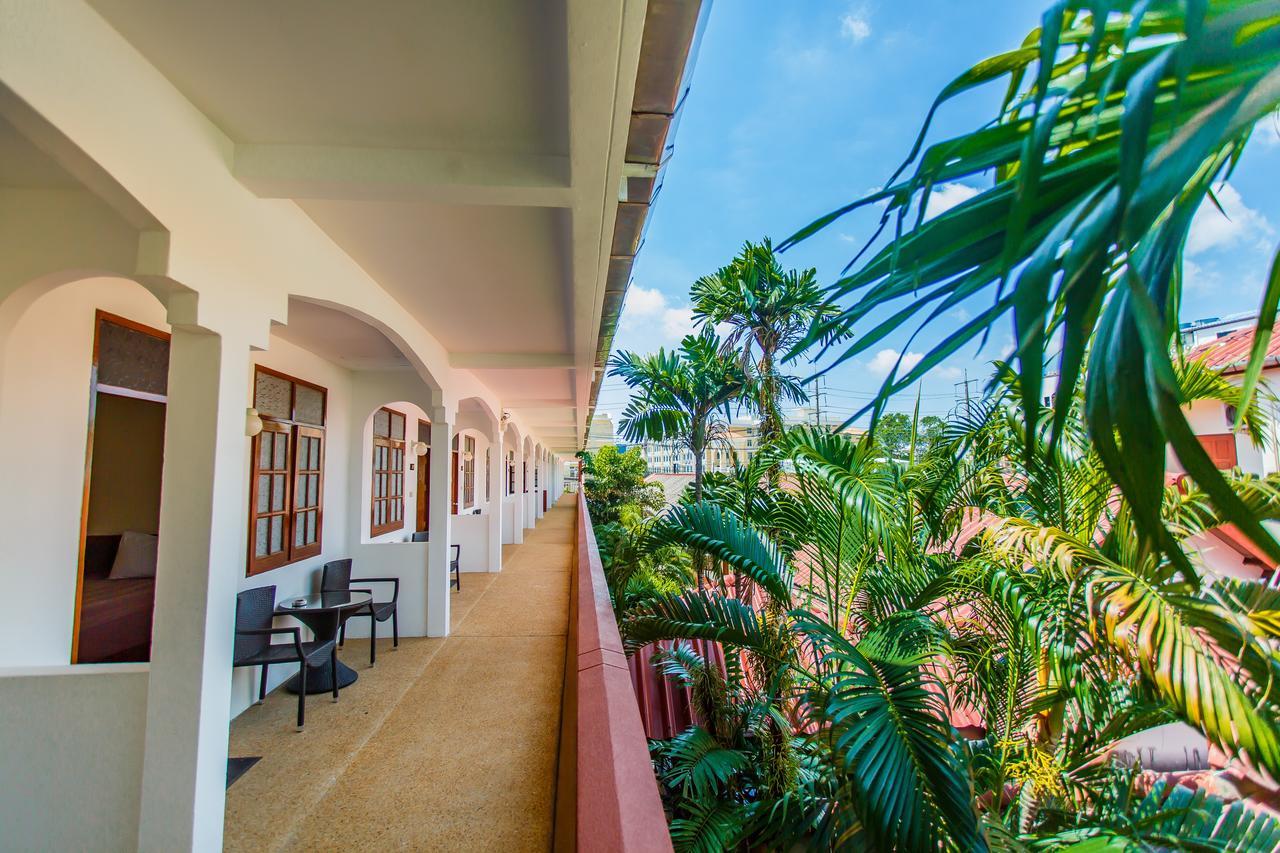 Panda Hotel Patong Extérieur photo
