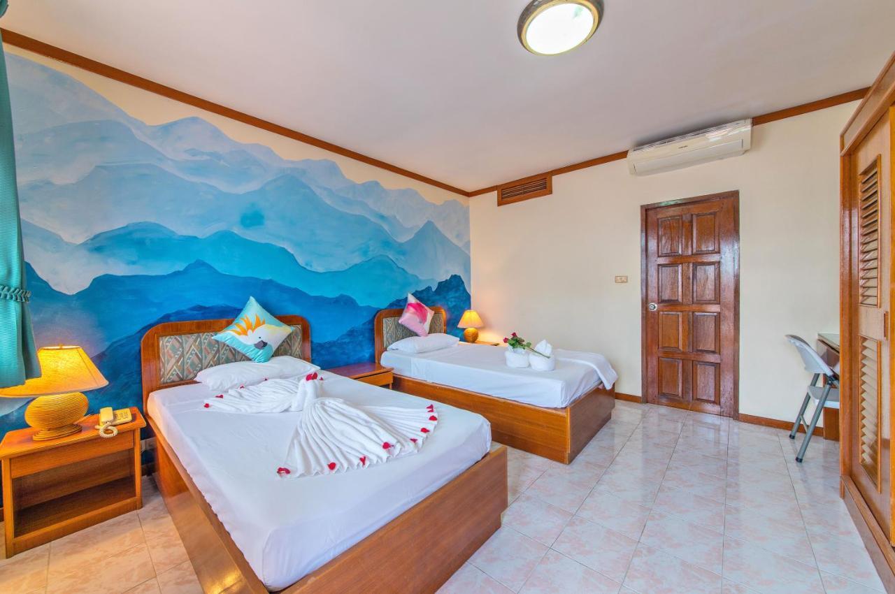 Panda Hotel Patong Extérieur photo