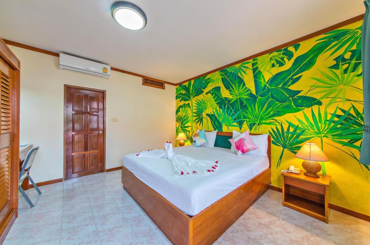 Panda Hotel Patong Extérieur photo