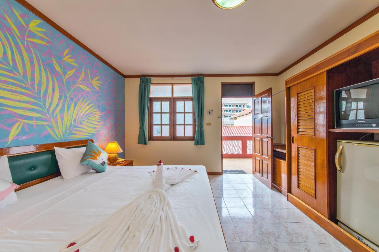 Panda Hotel Patong Extérieur photo
