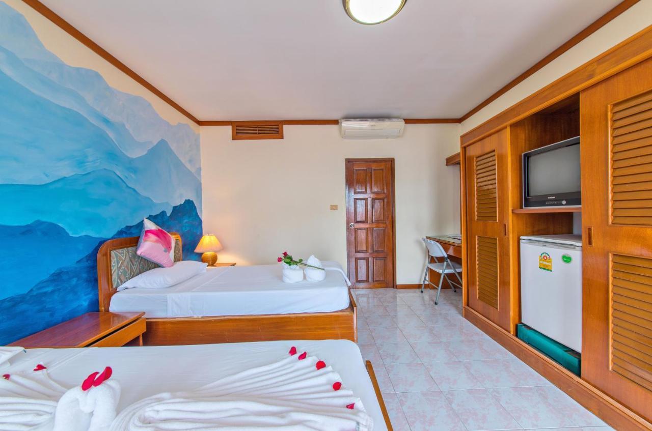 Panda Hotel Patong Extérieur photo